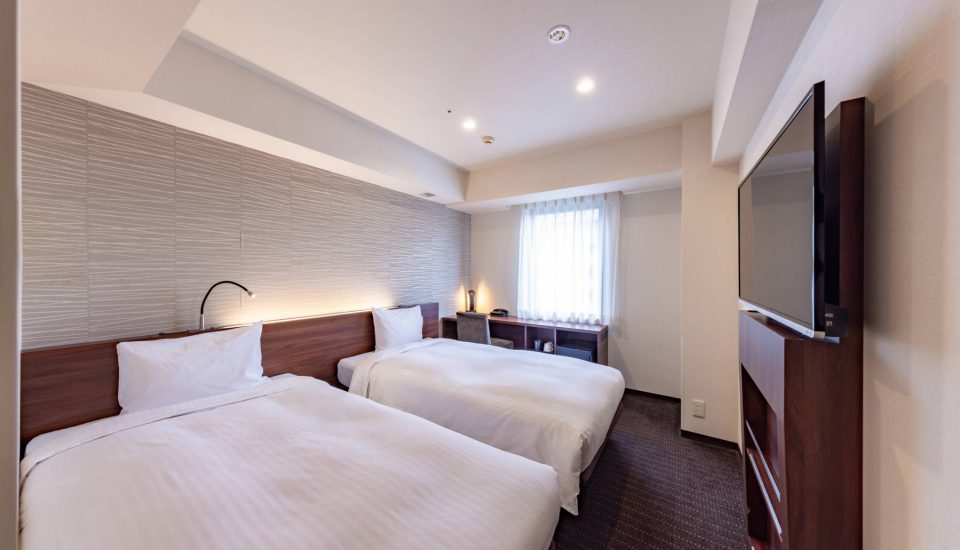 콤팩트 트윈 룸 금연